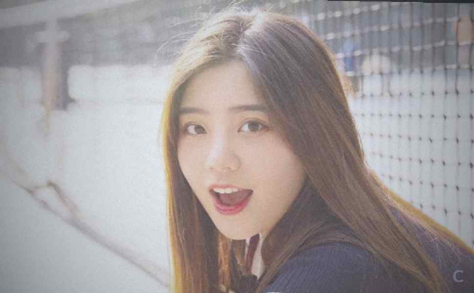安以轩婚内出轨不雅视频流出，丈夫陈荣炼判刑13年负债18亿，豪门崩塌后酒吧买醉私密聚会遭曝光
