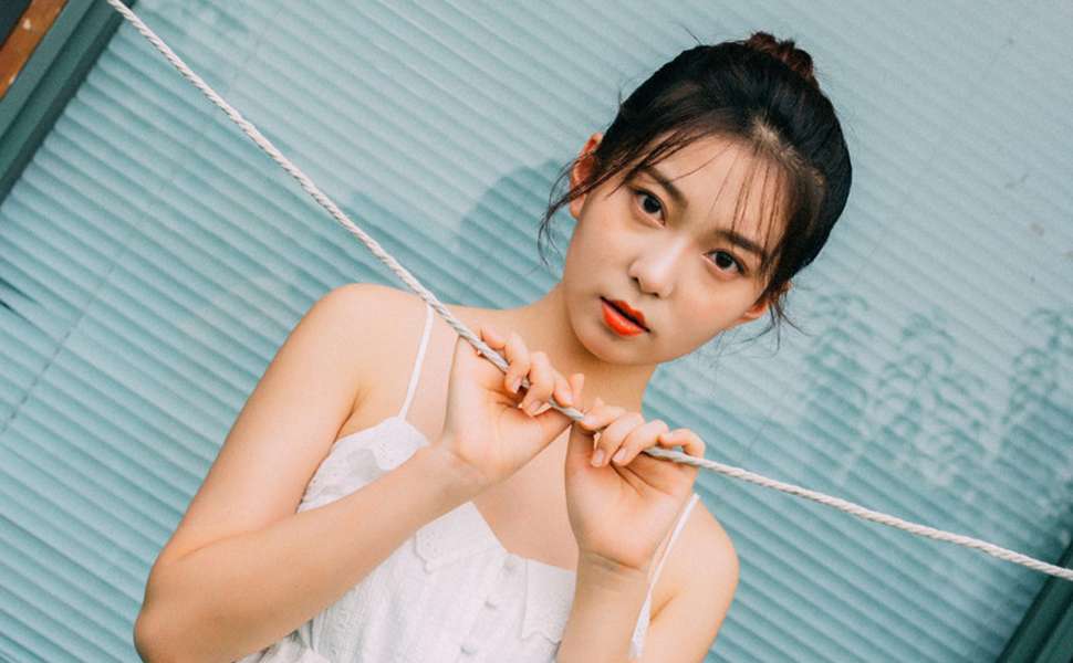 清纯校花人设崩塌？南审大一女生黄芸私密视频外泄，甜妹外表下藏着惊人另一面