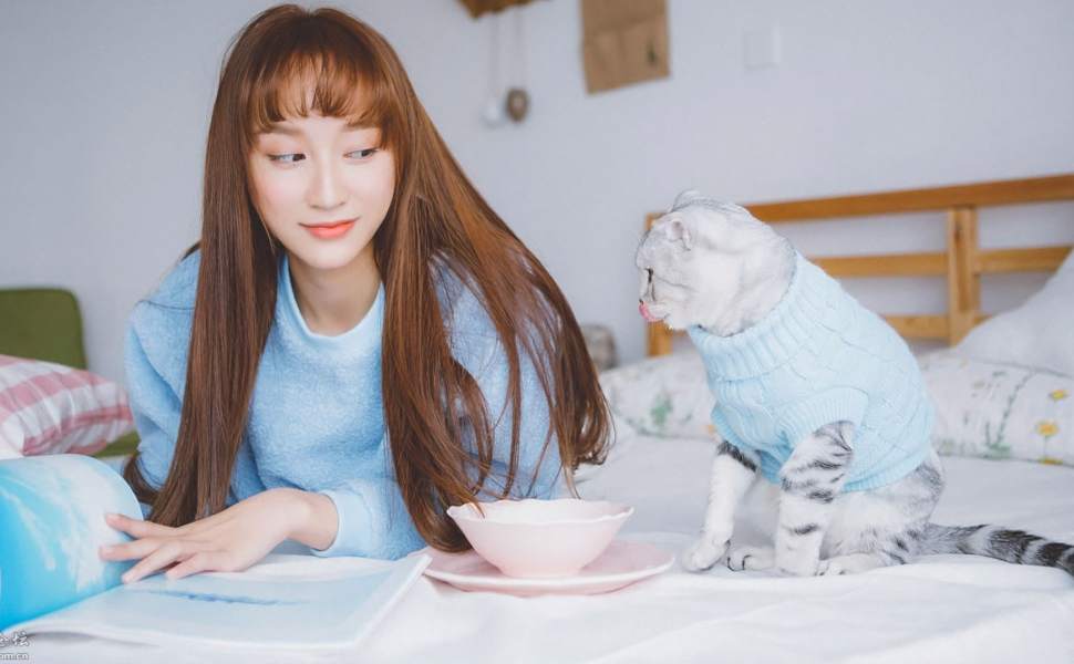 彻底炸锅！抖音144万粉女神小木町私密视频意外外泄，御姐甜妹人设全碎一地？！